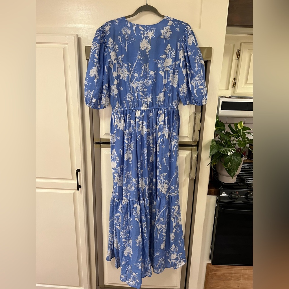 & Other Stories blue floral maxi dress with pockets - Picture 8 of 8